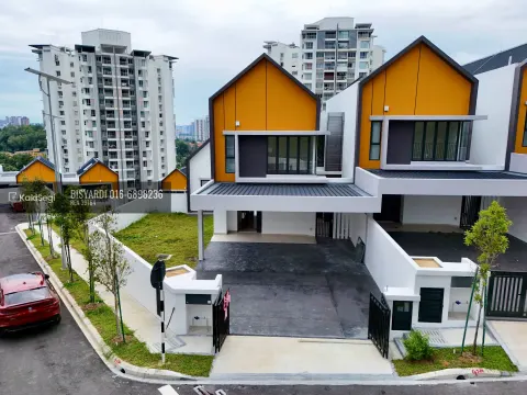 Terlepas Peluang Ini? Rumah Corner Lot Mewah di Desa Melawati KL Kini Turun Harga RM300,000! (View KLCC Yang Memukau)