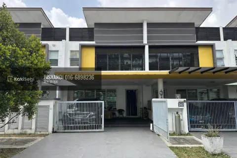 "Tak Perlu Rebut Parkir! Rumah Cantik Open Facing View Gunung Rimbun Vista Seremban 2 – Siap Solar Panel 10KW!"