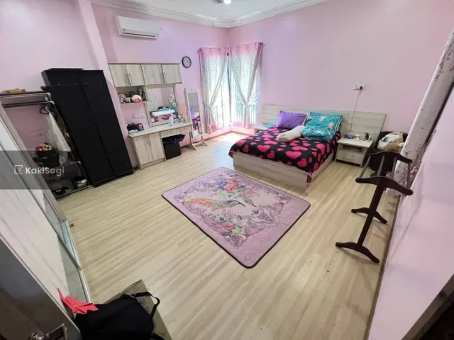 Miliki Banglo Corner Lot Paling Rare Tepi Lagoon, Glenmarie Cove