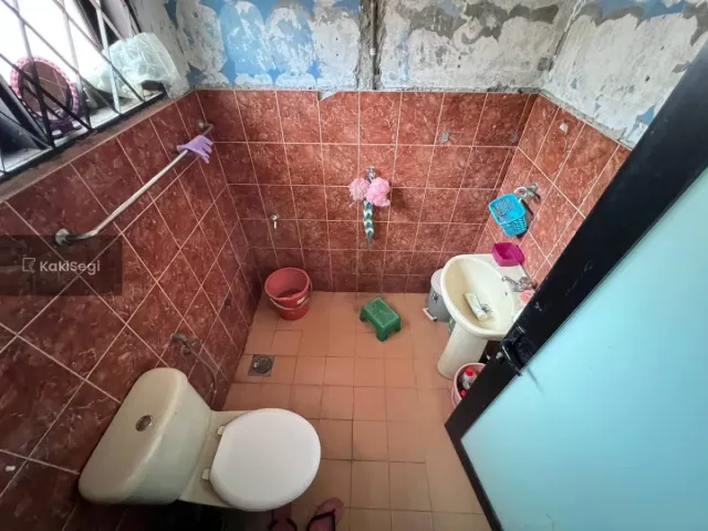 Miliki Ketenangan Hidup: Banglo 2 Tingkat Seksyen 3 Bandar Baru Bangi – Jalan Kaki ke Sekolah & Surau!