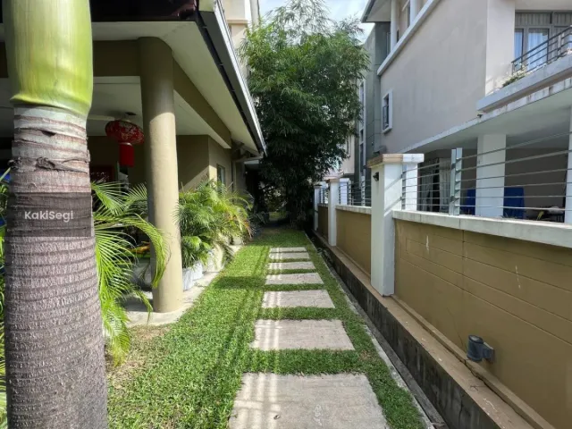 Banglo Impian 3.5 Tingkat di Mont Kiara, Rekaan Eksklusif Gaya Bali & Kolam Renang
