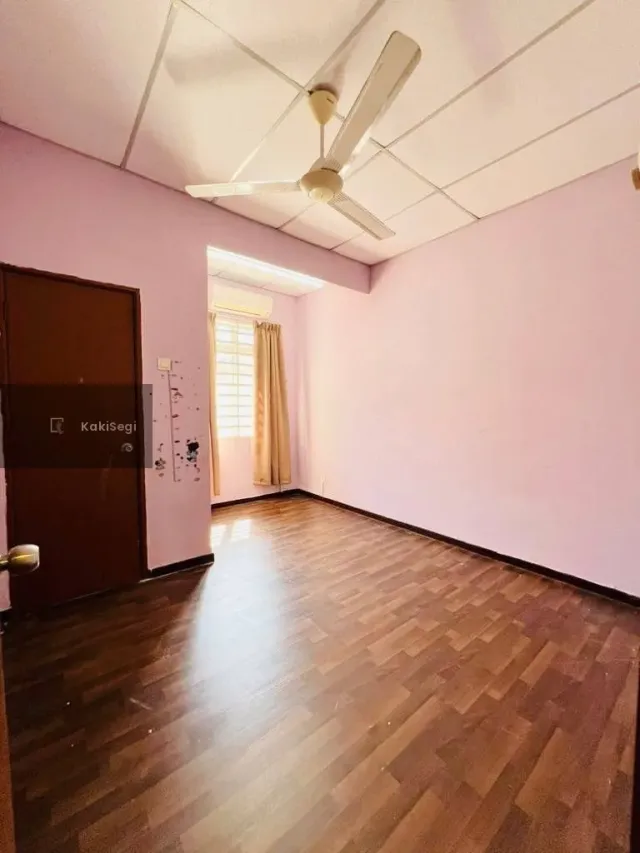 Stres Cari Rumah Murah? Ini Teres 2 Tingkat Facing Open di Taman Salak Perdana, Sepang – RM90K Bawah Market Value! (Bebas Banjir & Siap Kabinet Dapur)