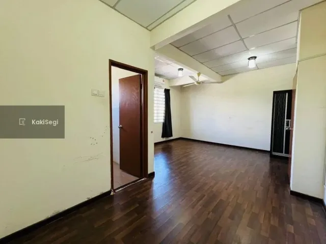 Stres Cari Rumah Murah? Ini Teres 2 Tingkat Facing Open di Taman Salak Perdana, Sepang – RM90K Bawah Market Value! (Bebas Banjir & Siap Kabinet Dapur)