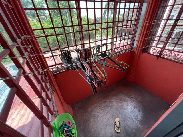Rumah Corner Lot Luas di Kapar | Facing Open & Siap Renovate | RM680k
