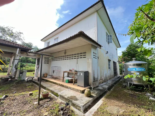 "Dah Lama Idamkan Rumah Macam Resort? Bungalow Tanah Mega @ Puncak Mekar Sg Merab Ini Jawapannya—7 Bilik Bawah RM900k!"