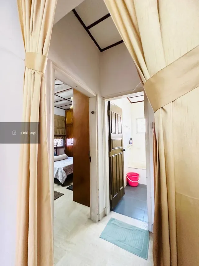 Bungalow Luas 7k+ sqft Seksyen 11 Shah Alam, Cantik Siap Renovate & Well Maintained