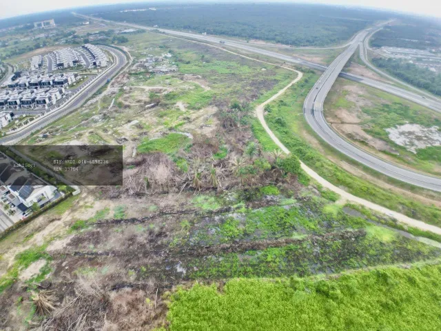 Pening Cari Tanah Murah Tepi Highway? Tanah Rata 1.7 Ekar di Teluk Panglima Garang Ini Sedia Dijual, Harga Berbaloi Sumpah Tak Rugi!