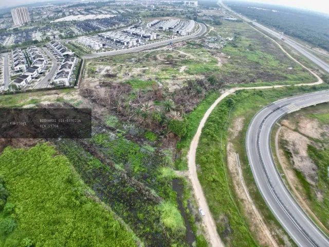 Pening Cari Tanah Murah Tepi Highway? Tanah Rata 1.7 Ekar di Teluk Panglima Garang Ini Sedia Dijual, Harga Berbaloi Sumpah Tak Rugi!