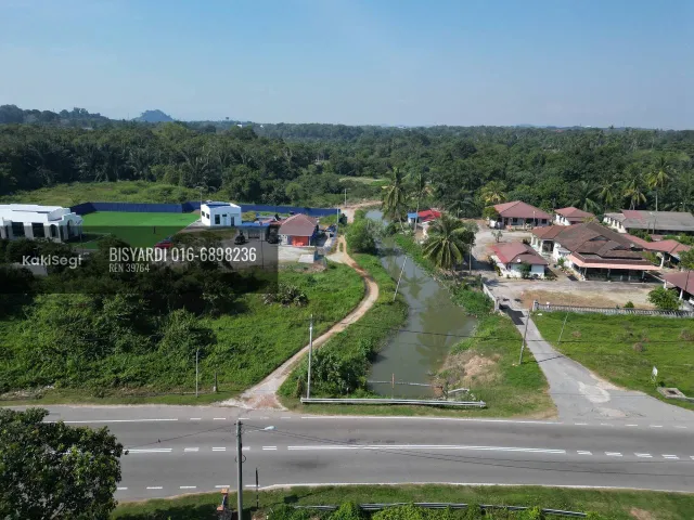 Lubuk Homestay! Tanah Dekat Pantai Melaka (Pengkalan Balak & Telok Gong) Freehold