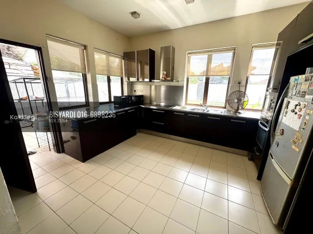 Stres Cari Rumah Luas? Banglo Corner Lot Ada Kolam Renang di Bukit Mahkota Kajang Ini Jawapannya! (Freehold & Gated)