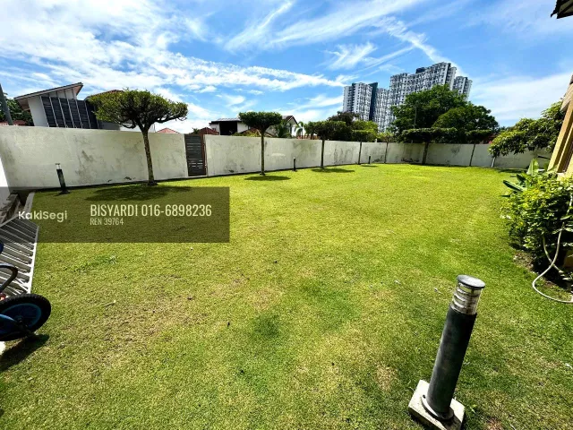 Stres Cari Rumah Luas? Banglo Corner Lot Ada Kolam Renang di Bukit Mahkota Kajang Ini Jawapannya! (Freehold & Gated)