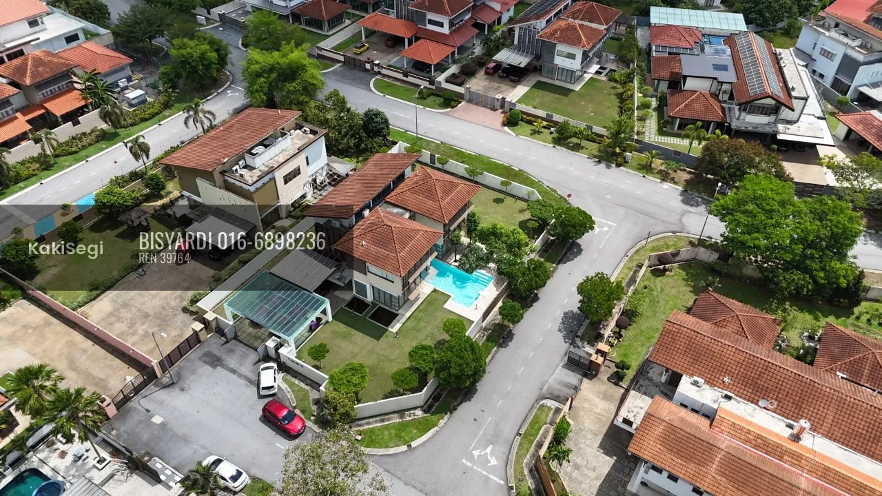 Stres Cari Rumah Luas? Banglo Corner Lot Ada Kolam Renang di Bukit Mahkota Kajang Ini Jawapannya! (Freehold & Gated)