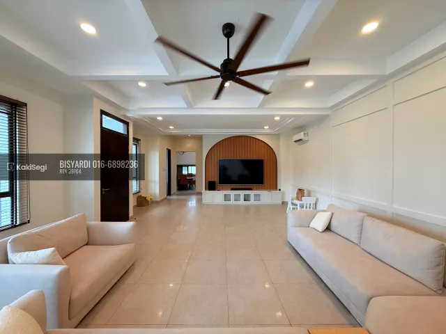 "Rasa Macam Rumah Baru! End Lot Mewah Fully Renovated di Cyberjaya – Tak Pernah Diduduki, Masuk Cuci Kaki Sahaja!"
