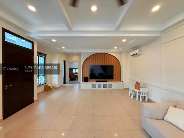 "Rasa Macam Rumah Baru! End Lot Mewah Fully Renovated di Cyberjaya – Tak Pernah Diduduki, Masuk Cuci Kaki Sahaja!"