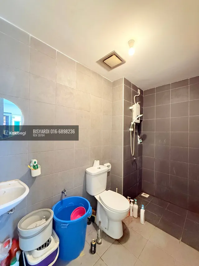 Rugi Lepas! Rumah Corner Lot Terbesar di Garden Homes Ebonylane Semenyih Untuk Dijual