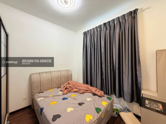 Rugi Lepas! Rumah Corner Lot Terbesar di Garden Homes Ebonylane Semenyih Untuk Dijual