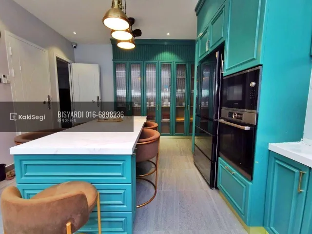 Putra Hill Bangi: Banglo Mewah Eksklusif 18,000 sqft Freehold Untuk Dijual