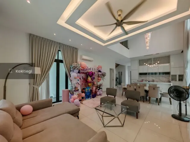 "Penat Dengan Kesesakan? Miliki Rumah Impian Sejati Residences Cyberjaya, Terus Depan Playground!"