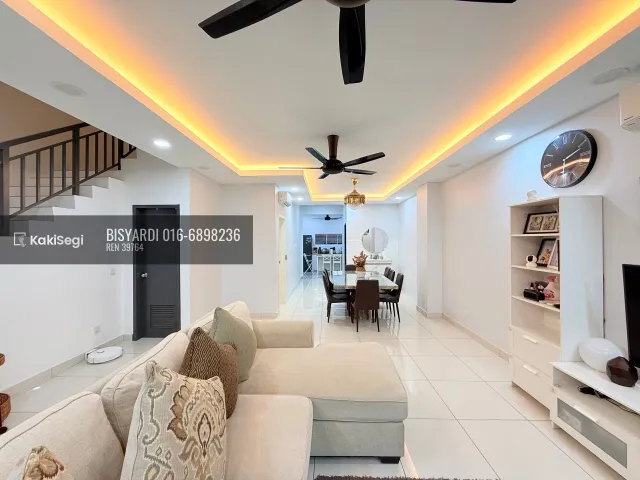 STRES CARI RUMAH BANGI? Ini Teres 2 Tingkat Kasih Residence Setia Alam Sari – Cantik, Luas & Facing Open!