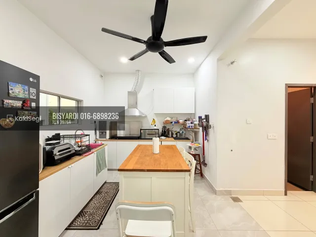STRES CARI RUMAH BANGI? Ini Teres 2 Tingkat Kasih Residence Setia Alam Sari – Cantik, Luas & Facing Open!