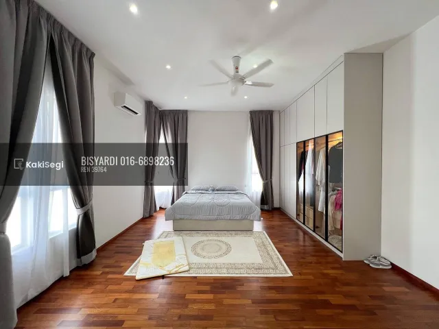 Rugi Lepas Peluang! Rumah Semi-D Mewah Alam Sari Bangi Untuk Dijual Paling Murah Termasuk Semua Perabot Layout Luas!