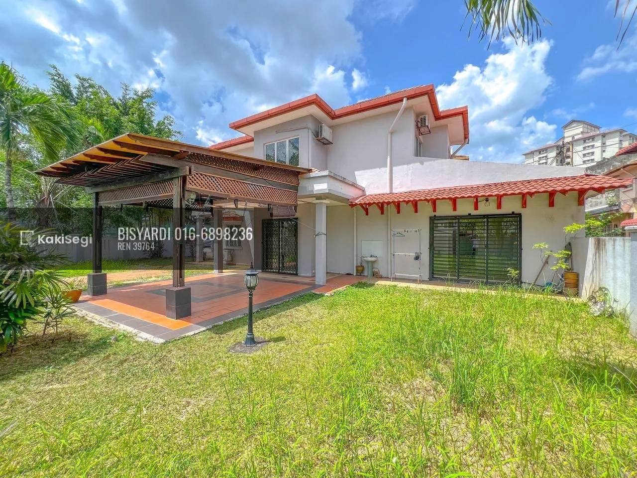 Damai & Luas! Corner Lot Seksyen 7 Shah Alam Menghadap Padang Terbuka