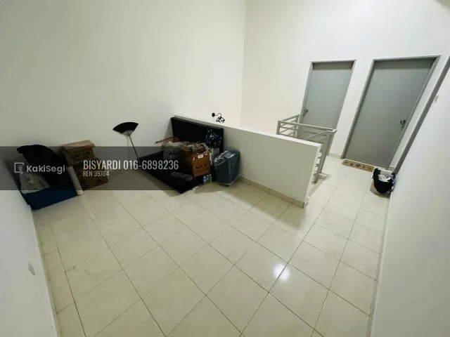 Selesa & Strategik! Rumah Teres Suria Warisan Sepang, Berbaloi Dekat KLIA