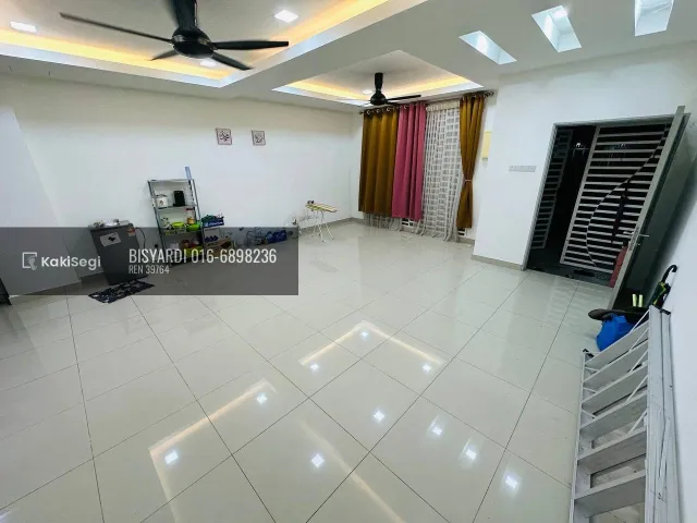 Selesa & Strategik! Rumah Teres Suria Warisan Sepang, Berbaloi Dekat KLIA