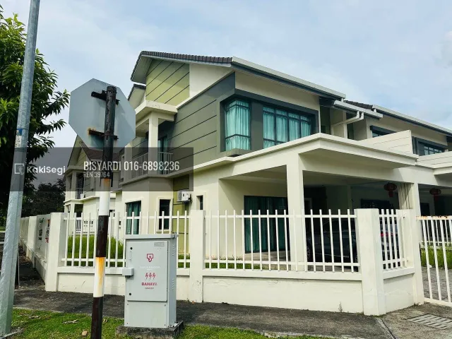 "Miliki Rumah Impian Corner Lot Luas di Kota Warisan Sepang – Freehold & Fully Renovated!"