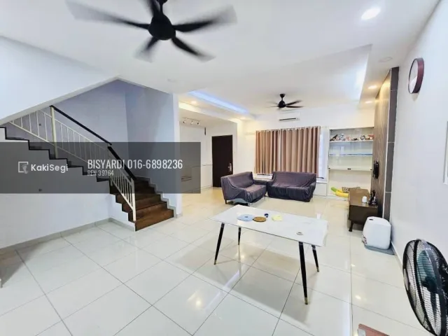"Rasa Tenang Pindah Sini! Rumah Renovated & Fully Furnished Evira Kota Warisan Sepang – Freehold Dekat KLIA Bawah Market Value!"
