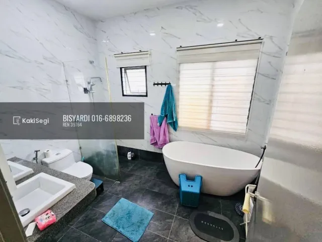 "Rasa Tenang Pindah Sini! Rumah Renovated & Fully Furnished Evira Kota Warisan Sepang – Freehold Dekat KLIA Bawah Market Value!"