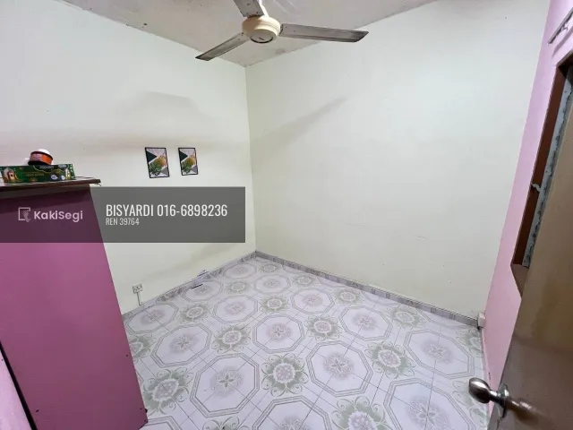 "Penat Menyewa? Miliki Rumah Teres Siap Renovate di Salak Tinggi Sepang, Free Cat Baru & Harga Nego!"