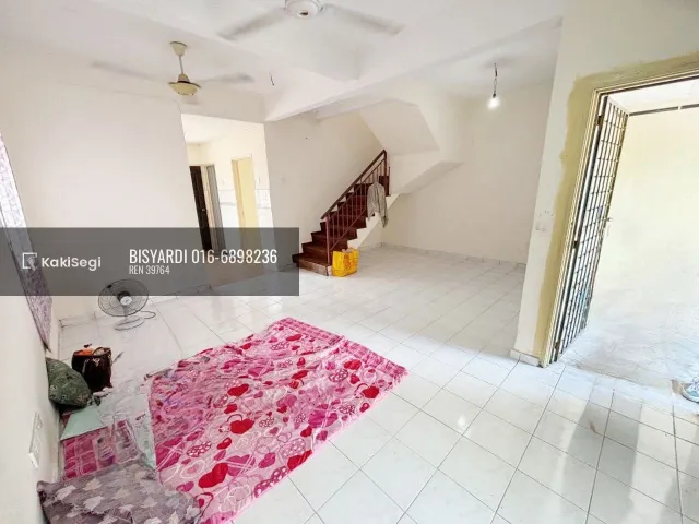 "Rumah Impian Poket Selamat: End Lot 2 Tingkat Ada Tanah, Bandar Tasik Kesuma Semenyih [Freehold & Murah]"