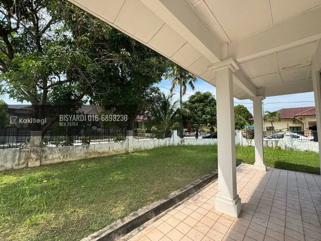 "Puas Hati Tengok Laman Luas Macam Ni! Semi-D Corner Lot Taman Seroja, Sepang – Lokasi Strategik Dekat Sekolah!"