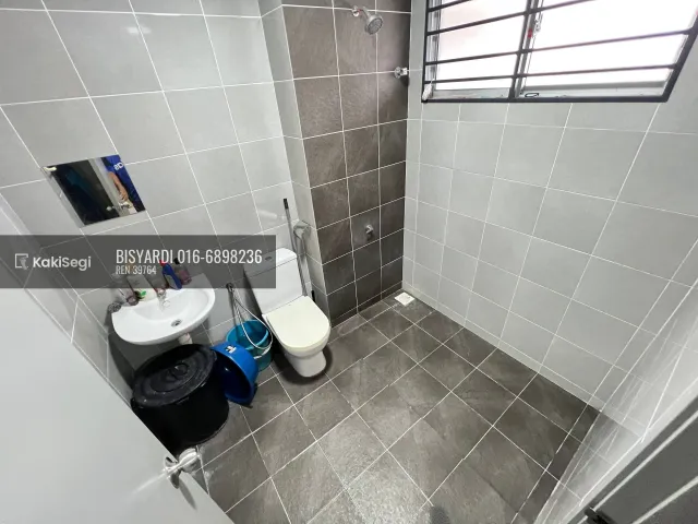 Rumah Teras 2 Tingkat Freehold di Salak Perdana, Sepang. Dekat KLIA, ERL & Nilai. Hubungi Ady!