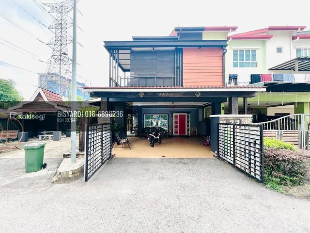 Idaman Keluarga Besar: Teras 3 Tingkat Setapak Ria Ada Tanah Tepi!