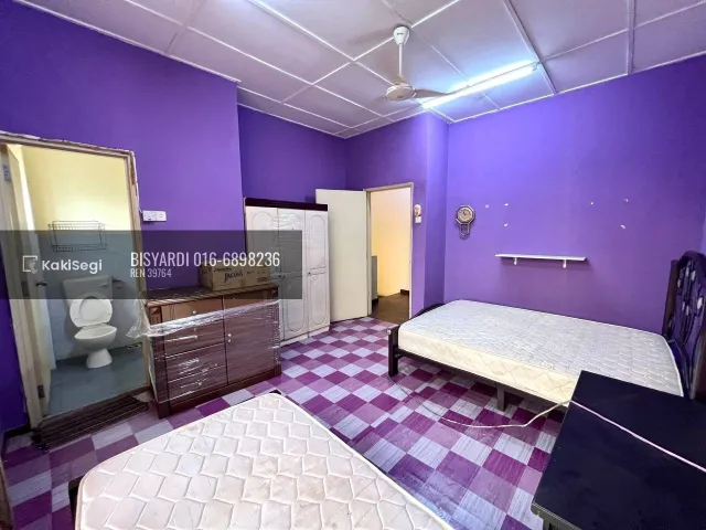 "Tak Perlu Rebut Parking! Rumah Cantik Facing Open di Mahkota Cheras"