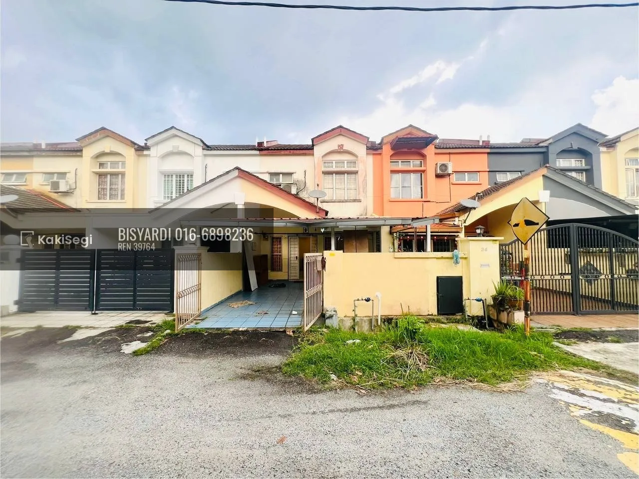 "Tak Perlu Rebut Parking! Rumah Cantik Facing Open di Mahkota Cheras"