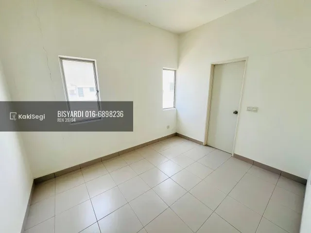 "Rasa Sesak Duduk Rumah Sekarang? Miliki Teres End Lot Setia Ecohill 1 Semenyih – Ada Tanah Tepi 15 Kaki & Skim Deposit Fleksibel!"