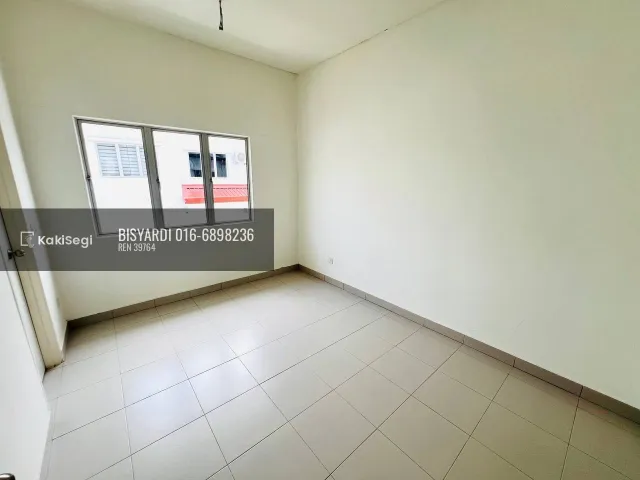 "Rasa Sesak Duduk Rumah Sekarang? Miliki Teres End Lot Setia Ecohill 1 Semenyih – Ada Tanah Tepi 15 Kaki & Skim Deposit Fleksibel!"