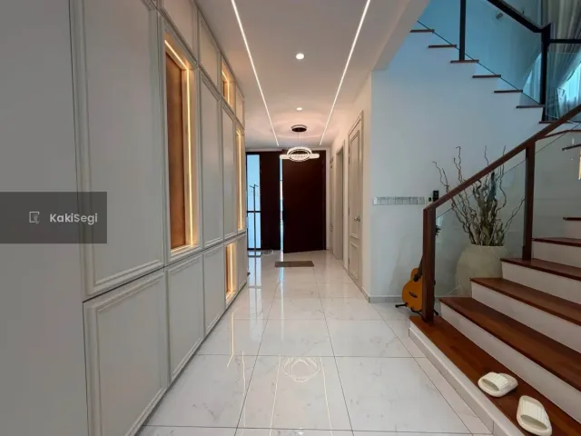 Banglo Mewah 2 Tingkat Pemandangan Tasik di Setia Alam Sari, Bangi (Fully Furnished RM1 Juta)