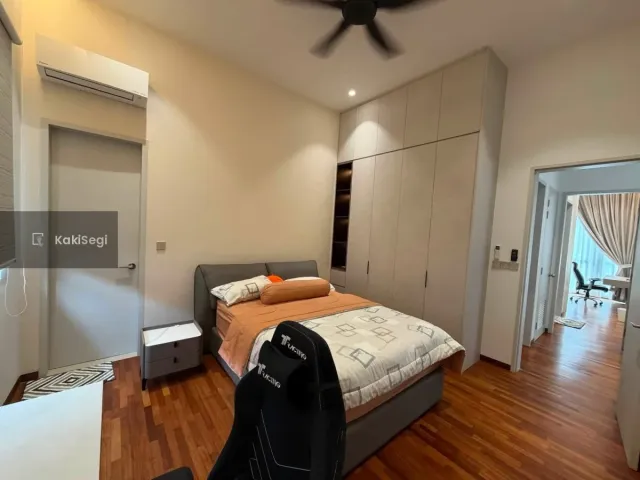 Banglo Mewah 2 Tingkat Pemandangan Tasik di Setia Alam Sari, Bangi (Fully Furnished RM1 Juta)