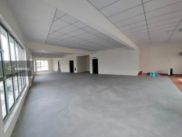 Lubuk Duit Terhad! Corner Lot Shoplot Bandar Puteri Bangi Untuk Dijual – GF Dah Ada Penyewa!
