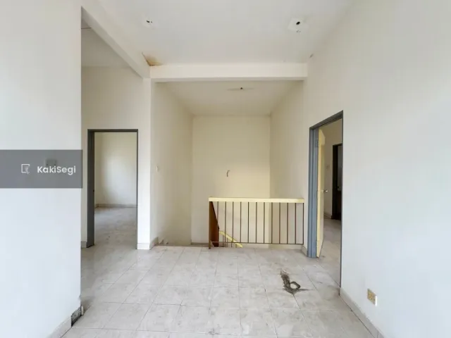 "Stress Cari Rumah Besar? Miliki Semi D Baru & Murah di Taman Dahlia, Salak Tinggi Sepang – Harga Runding Selesai!"