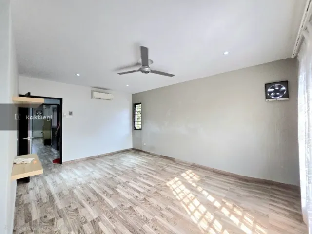 "Jangan Lepaskan Peluang! Rumah Corner Lot Non-Bumi di Ampang Indah Akhirnya Dijual, Luas 1,980 Sqft Dekat LRT!"