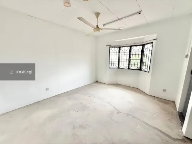 Rumah Teres 2 Tingkat, Bandar Tasik Kesuma, Beranang