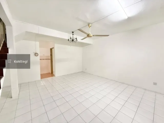 Rumah Teres 2 Tingkat, Bandar Tasik Kesuma, Beranang
