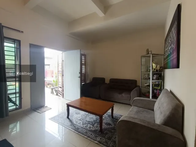 Corner Lot Double Storey Semi D Taman Cenderawasih, Olak Lempit, Banting