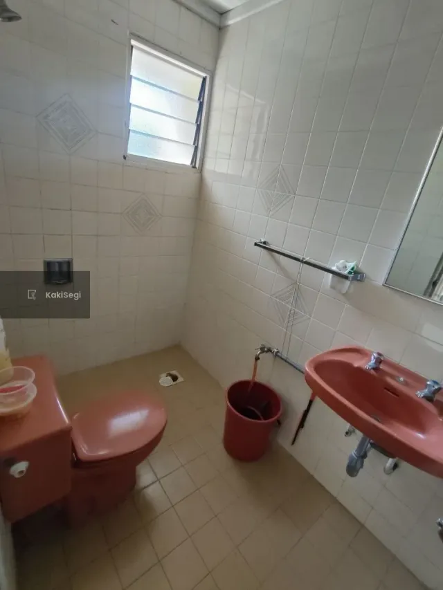 Jalan kaki saja ke Blue Lagoon & Pantai PD. Bawah RM200k!!!