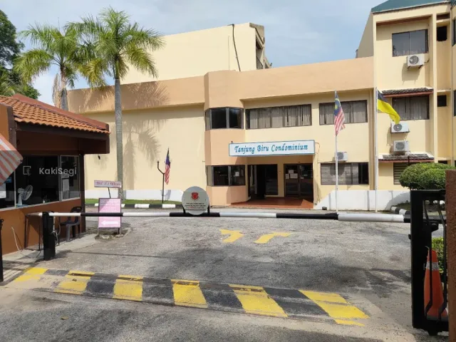 Jalan kaki saja ke Blue Lagoon & Pantai PD. Bawah RM200k!!!
